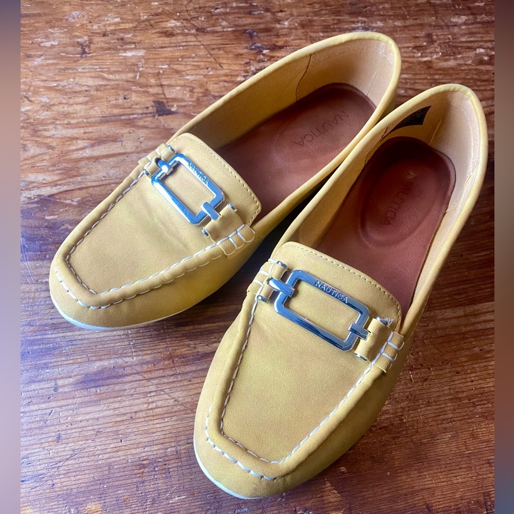 Nautica Women’s Loafer Shoes size 7.5